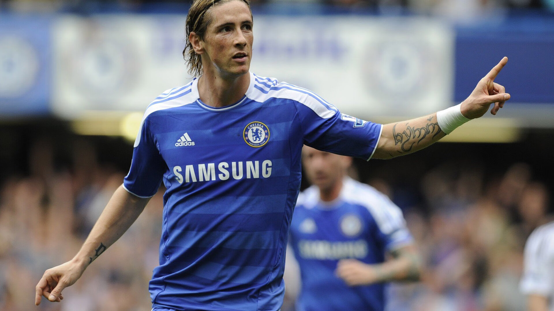 52次解围！头槌制胜！申花争冠关键战：麦麦提江，又造中超名场面